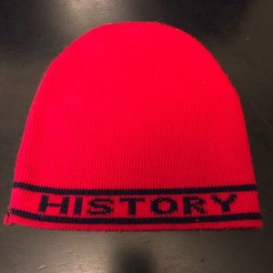 iceberg history vintage beenie